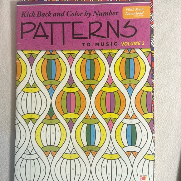 New set of 10 different puzzle books and adult coloring books - Picture 2 of 10